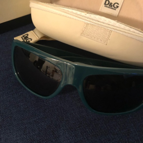 Dolce & Gabbana Sunglasses Authentic Unisex main image 4